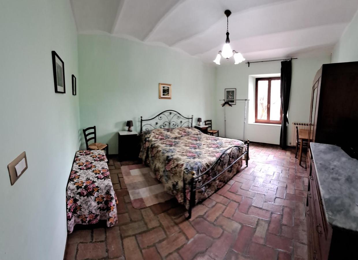 San Lorenzo Cerreto dʼEsi Dış mekan fotoğraf